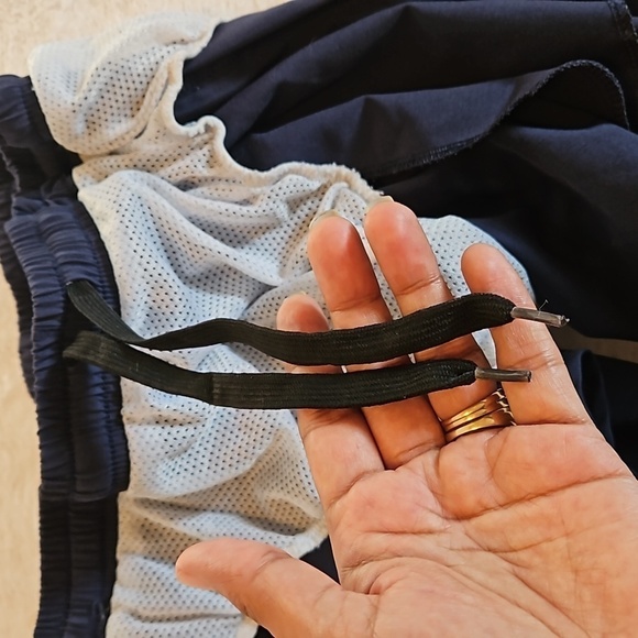 Men’s Navy Gorpcore Outdoor Hiking Beach Shorts S Pre-owned Circular Fashion - Picture 4 of 12